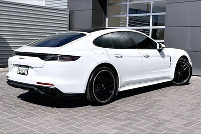2023 Porsche Panamera Base