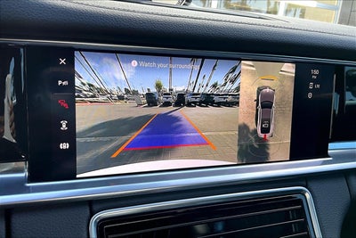 2023 Porsche Panamera Base