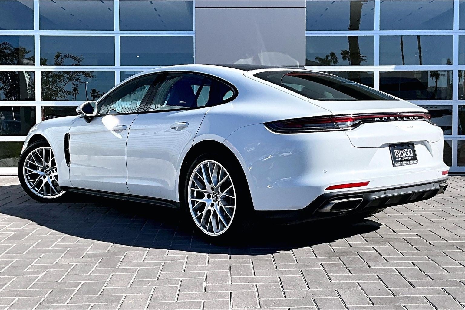 2022 Porsche Panamera Base