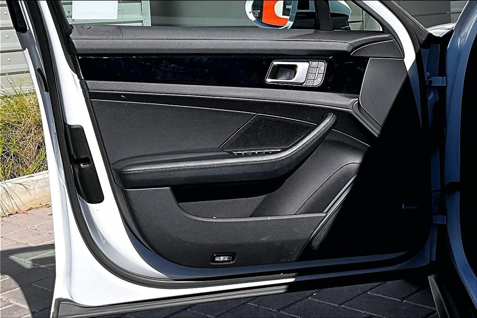 2022 Porsche Panamera Base