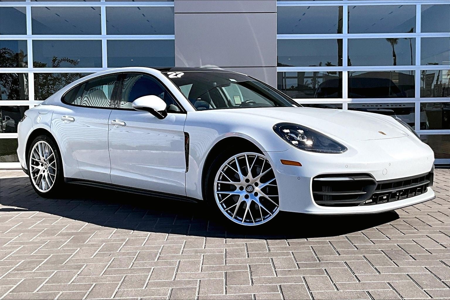 2022 Porsche Panamera Base