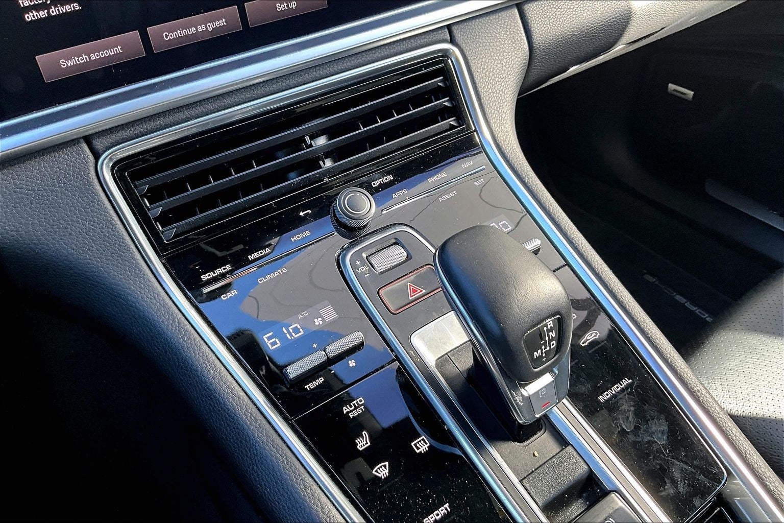 2022 Porsche Panamera Base