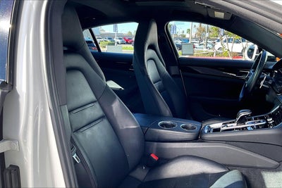 2022 Porsche Panamera Base
