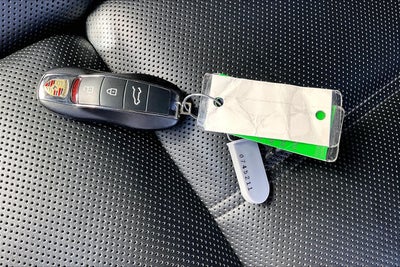 2024 Porsche Macan T