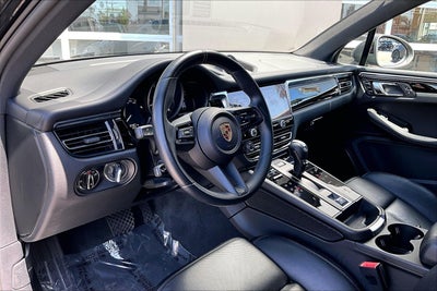 2024 Porsche Macan T