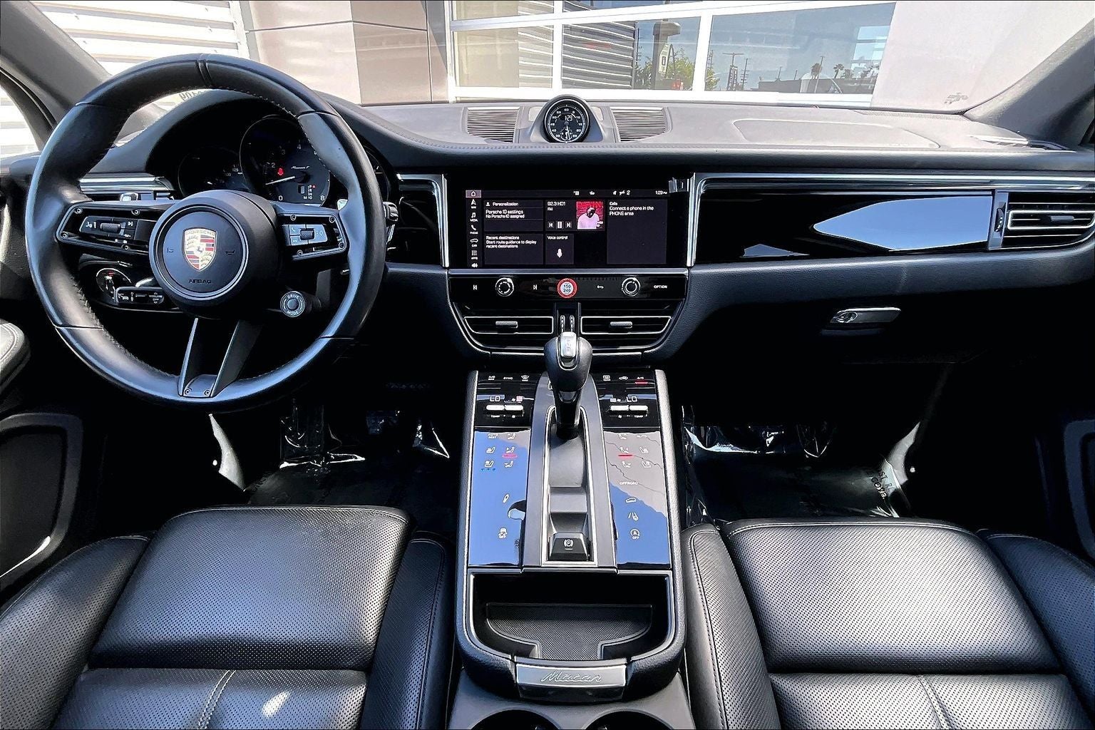 2024 Porsche Macan T