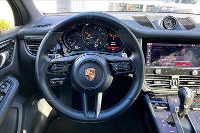 2024 Porsche Macan Base
