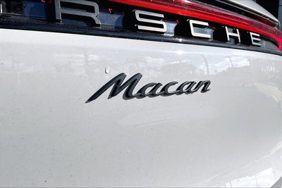 2024 Porsche Macan Base