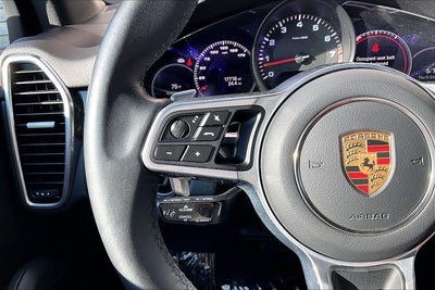 2022 Porsche Cayenne Platinum Edition