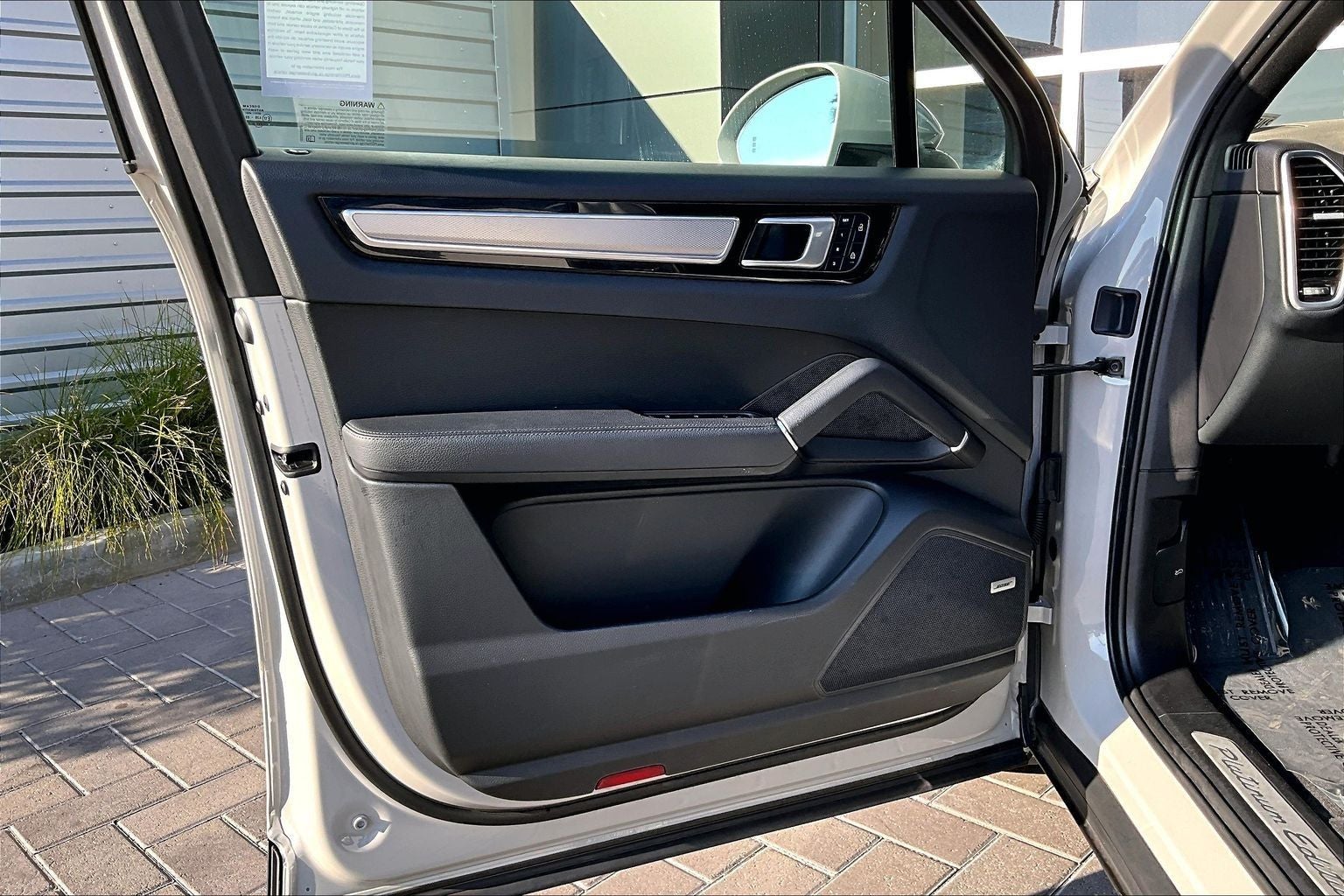 2022 Porsche Cayenne Platinum Edition