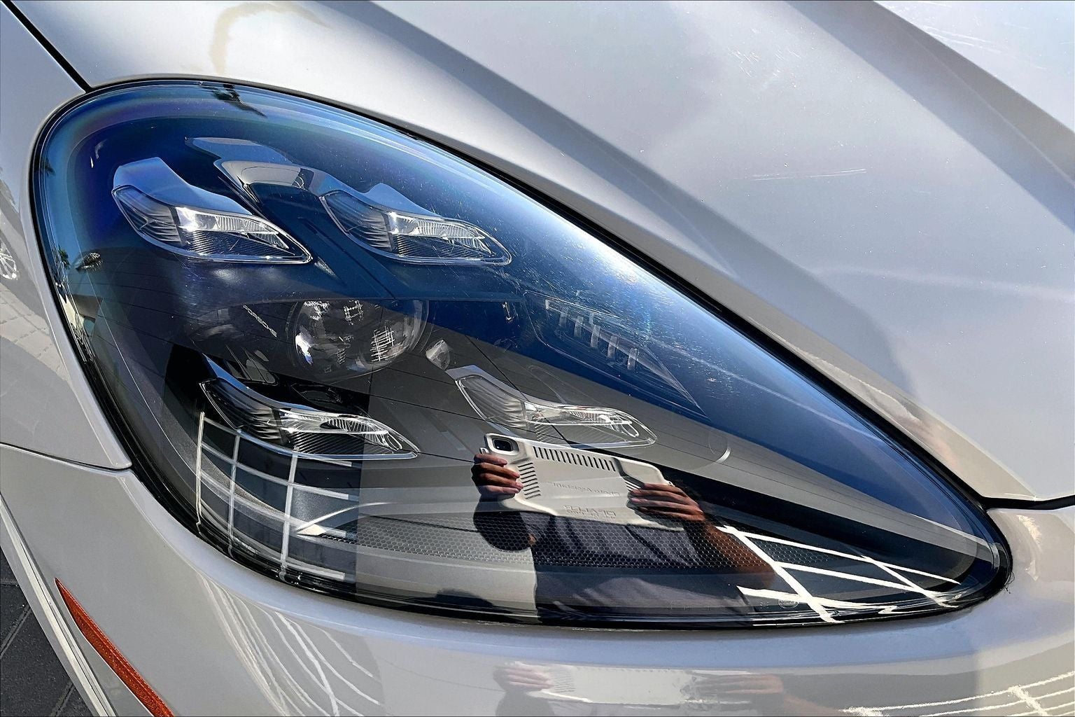 2022 Porsche Cayenne Platinum Edition