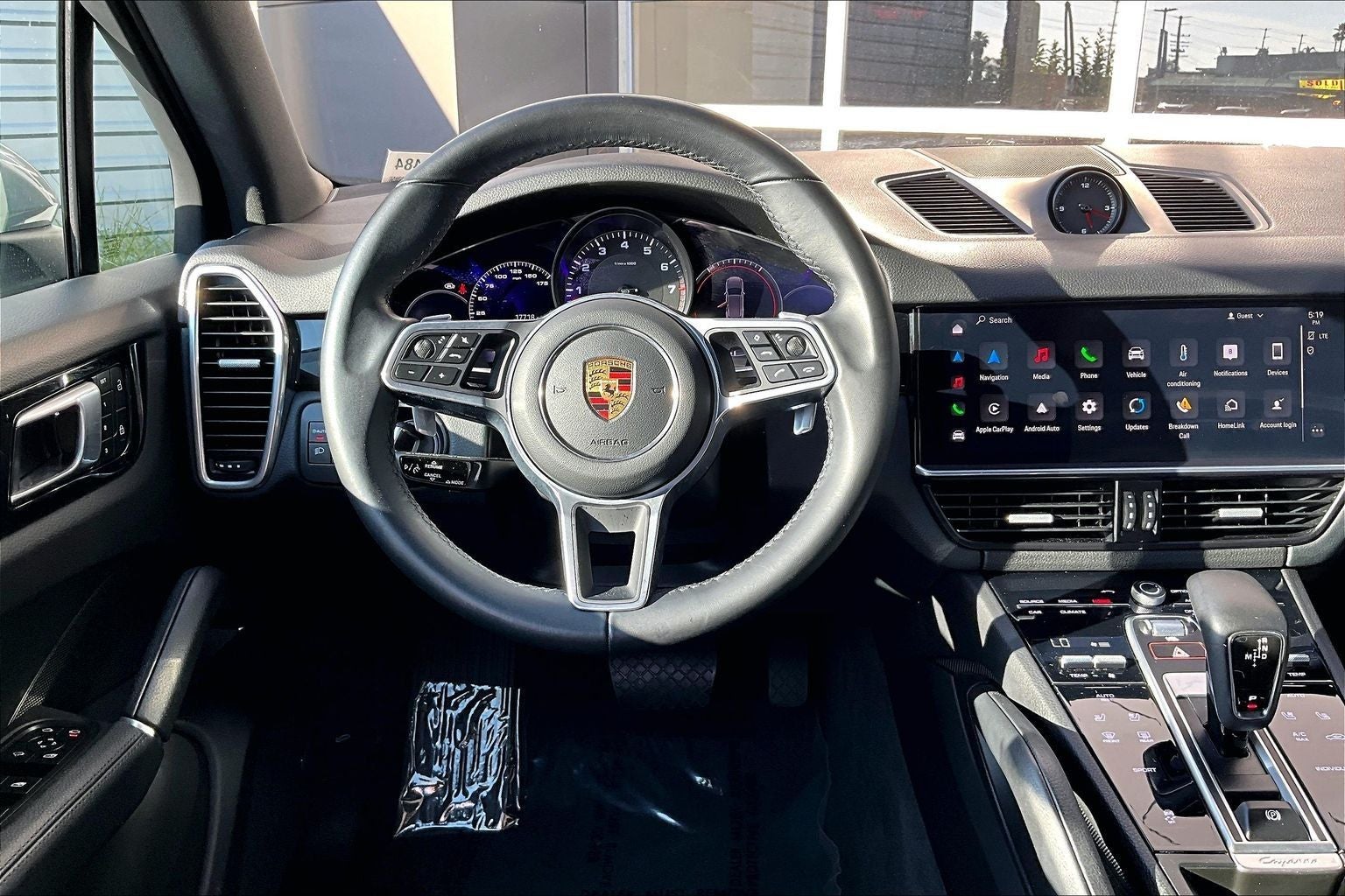 2022 Porsche Cayenne Platinum Edition