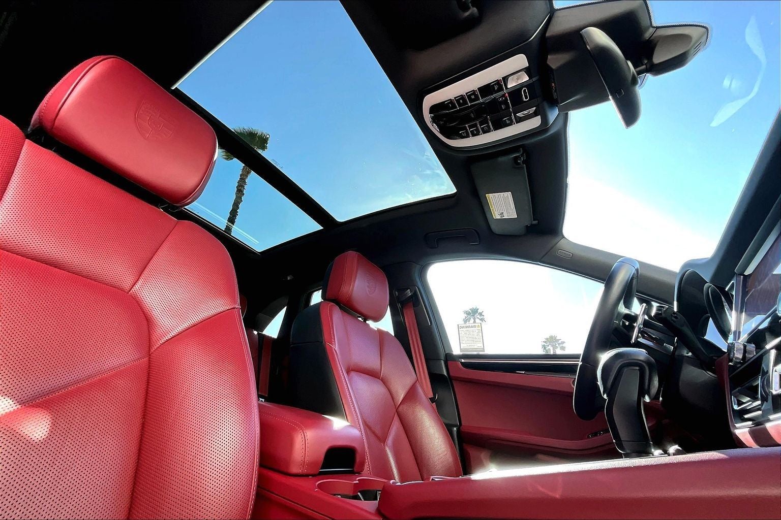 2022 Porsche Macan S