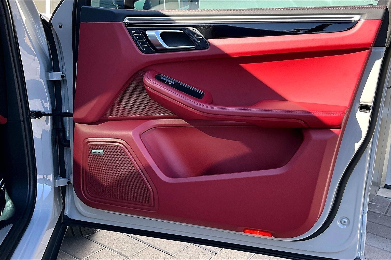 2022 Porsche Macan S