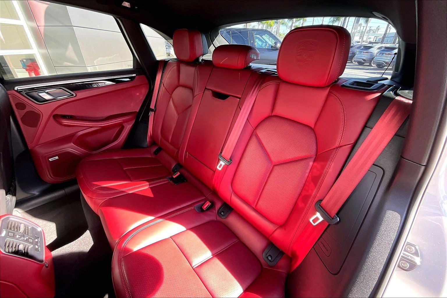 2022 Porsche Macan S