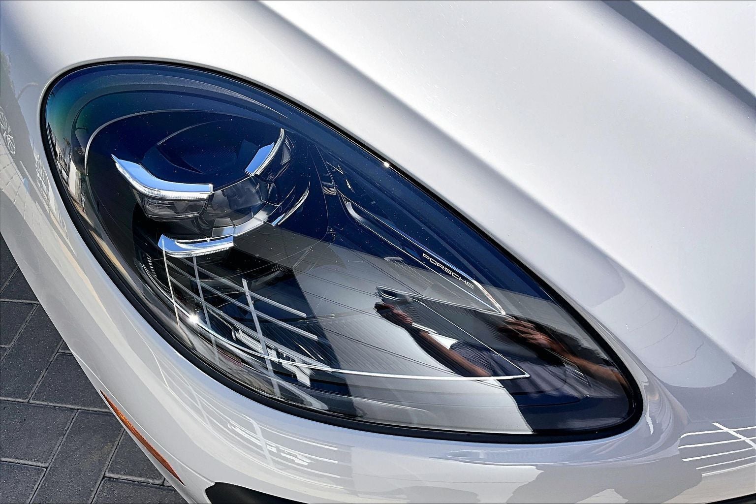 2022 Porsche Macan S