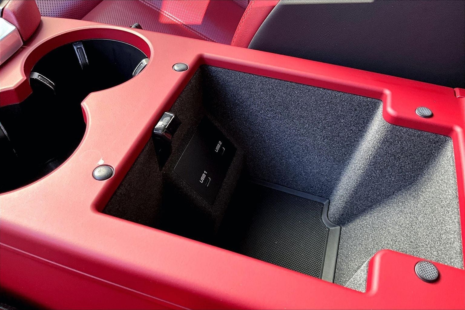 2022 Porsche Macan S