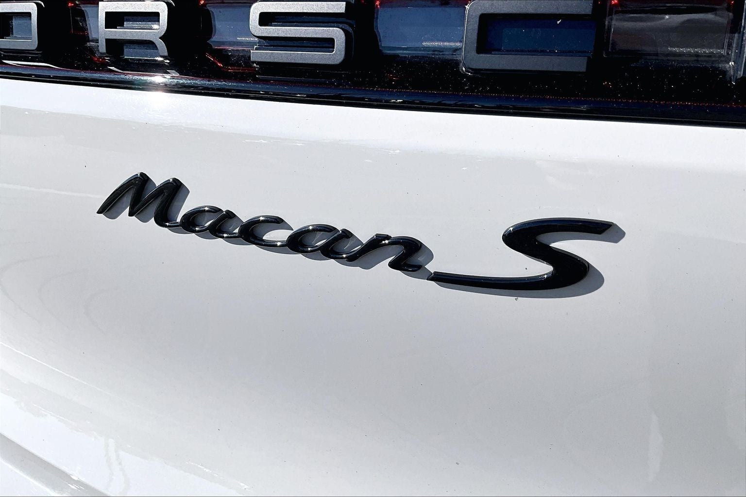 2022 Porsche Macan S