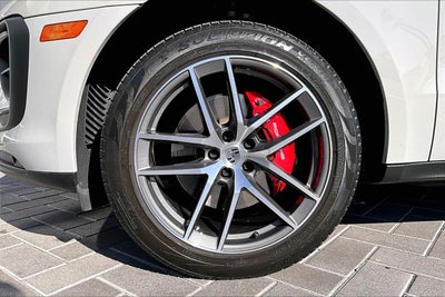 2022 Porsche Macan S