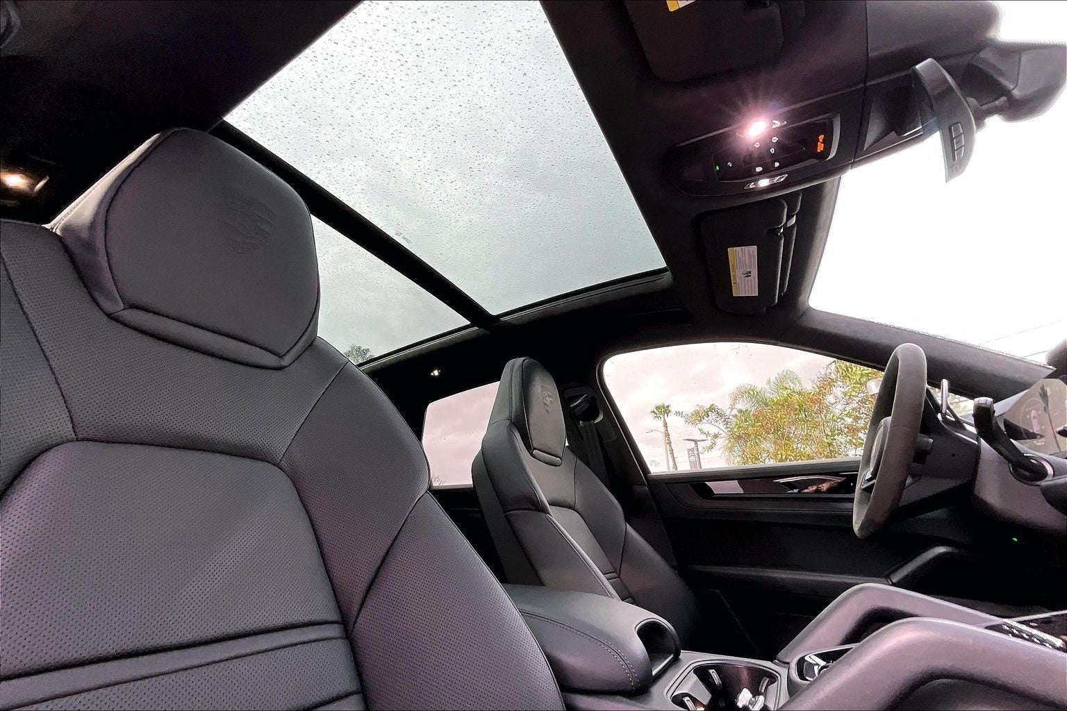 2025 Porsche Cayenne GTS