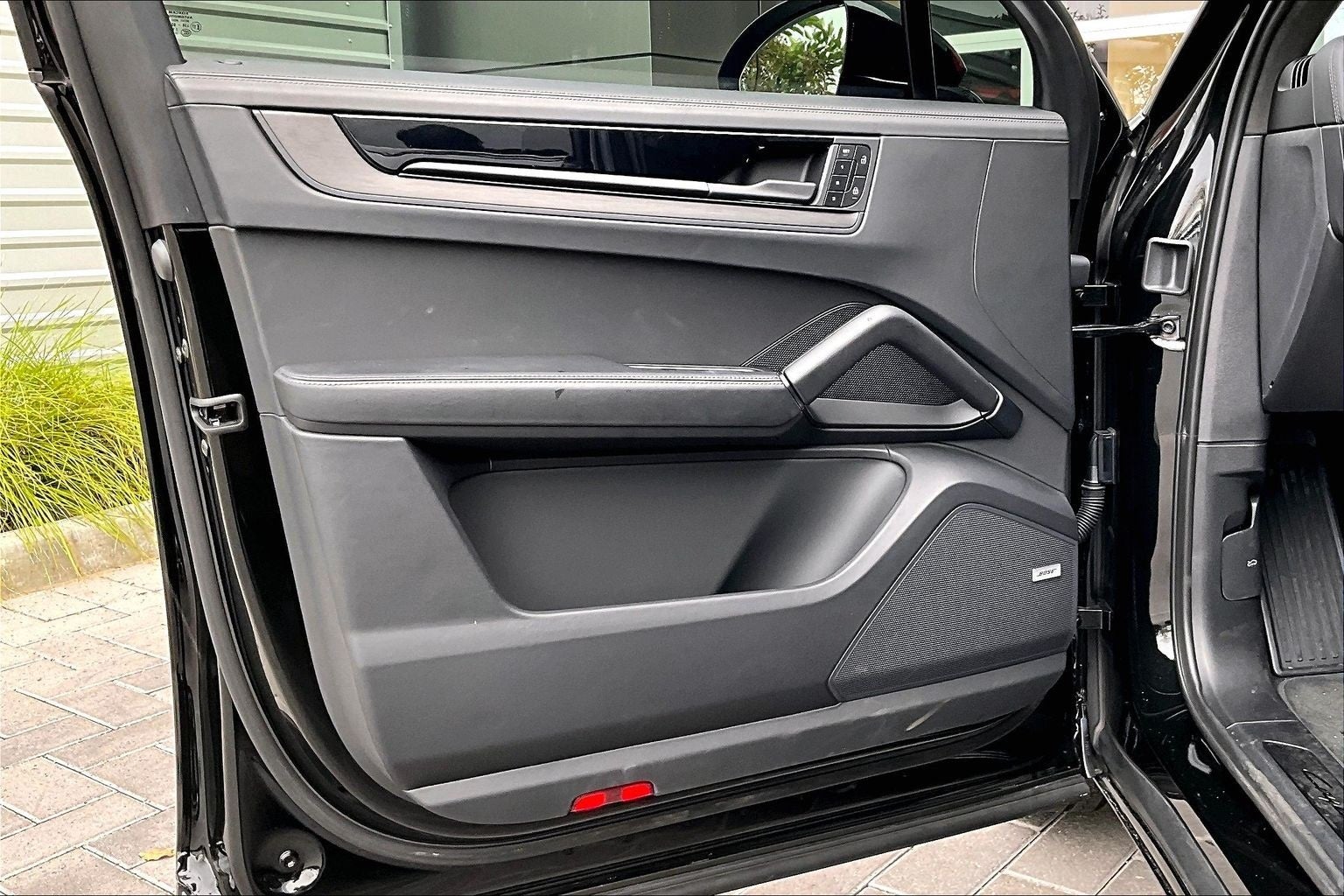 2025 Porsche Cayenne GTS