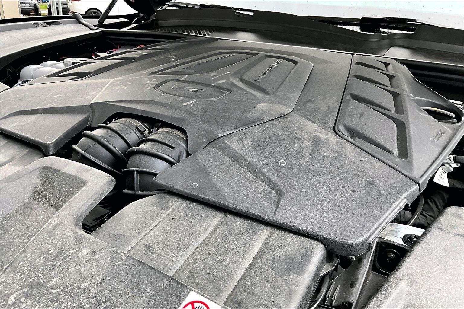 2025 Porsche Cayenne GTS