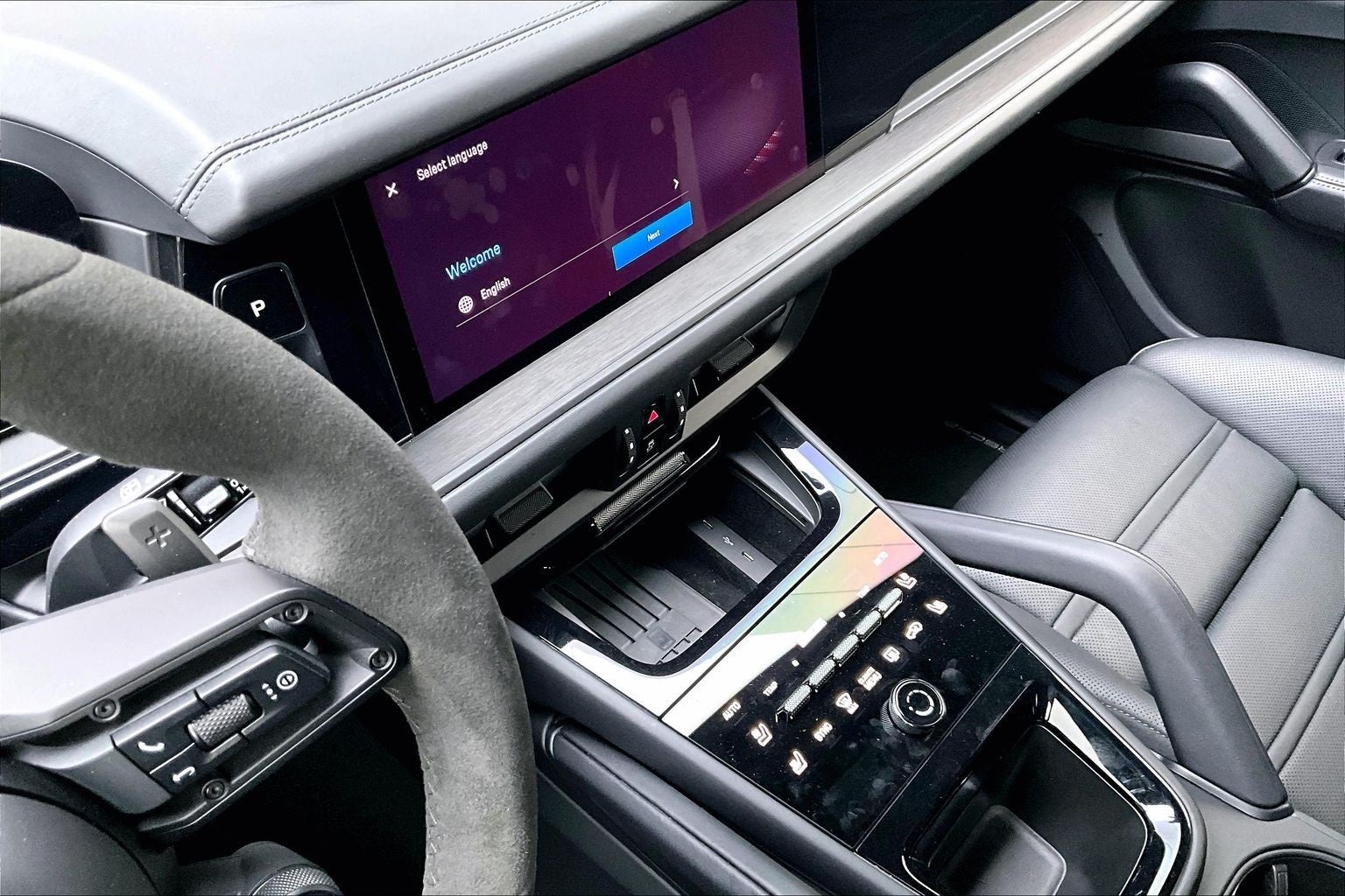 2025 Porsche Cayenne GTS