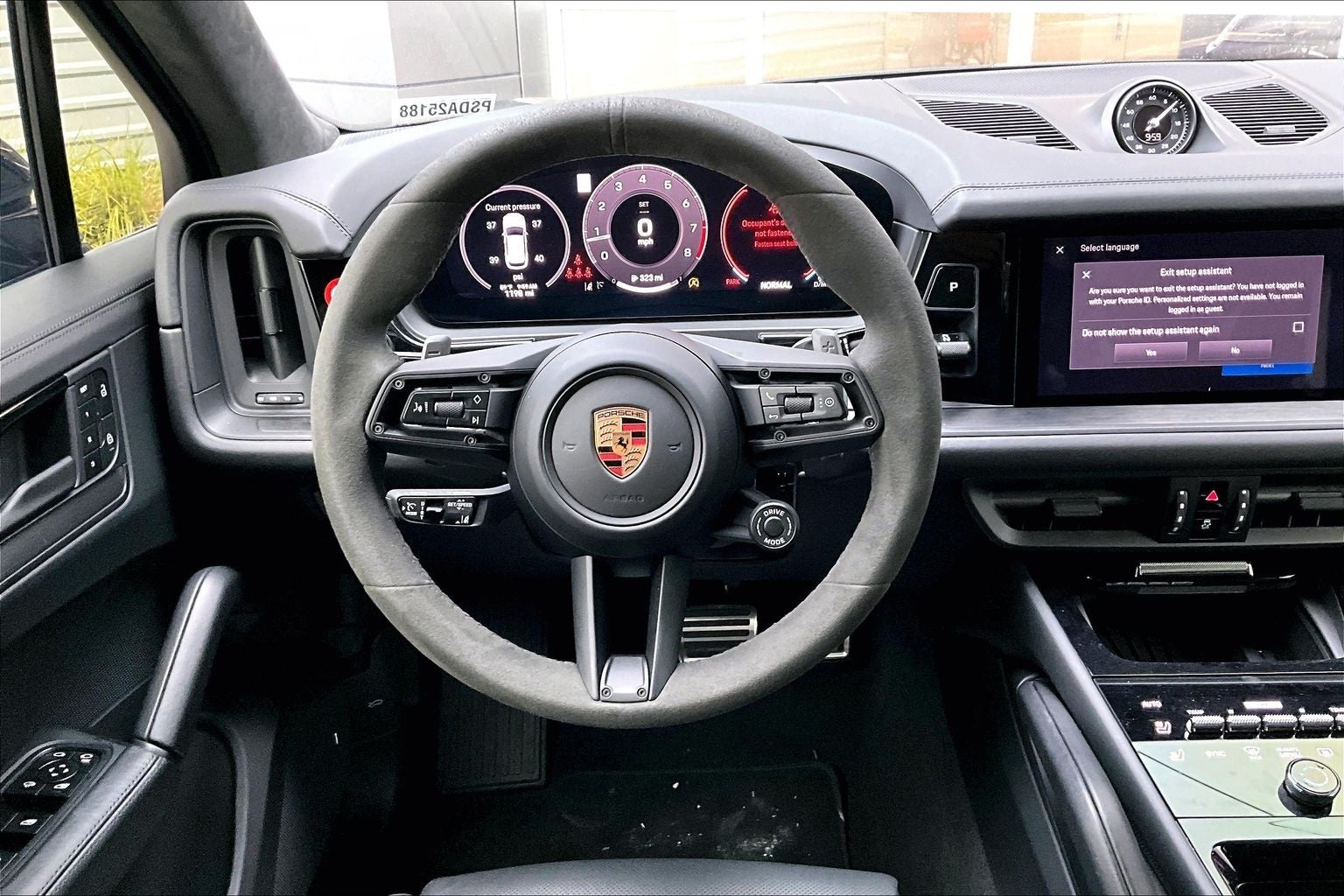 2025 Porsche Cayenne GTS