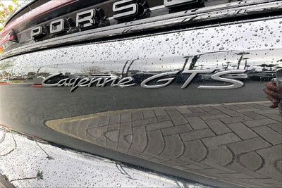 2025 Porsche Cayenne GTS