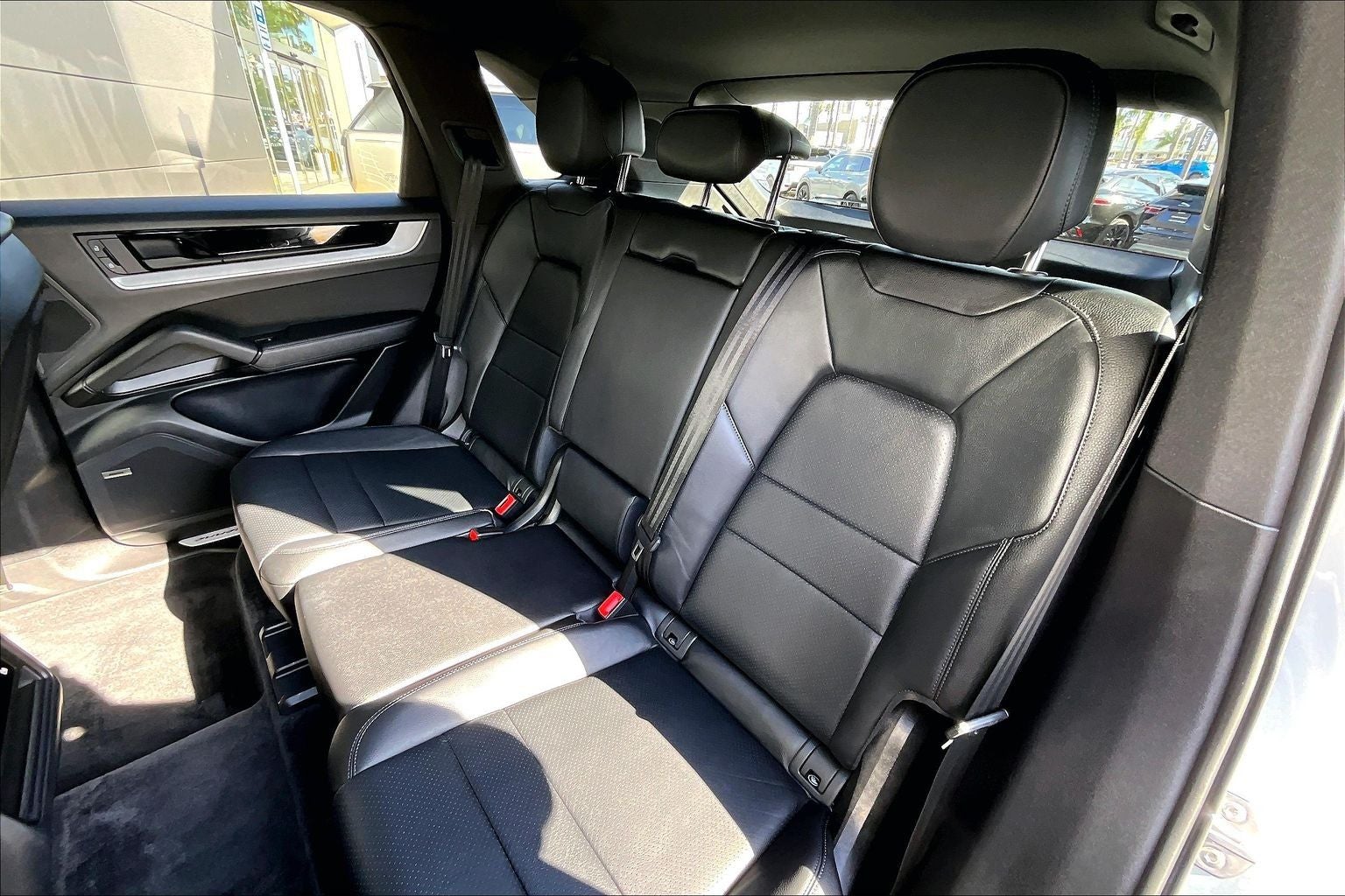 2024 Porsche Cayenne S