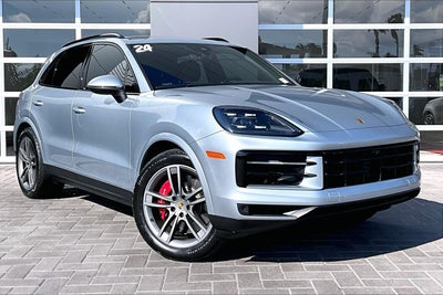 2024 Porsche Cayenne S