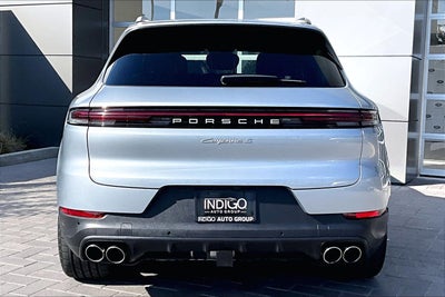 2024 Porsche Cayenne S