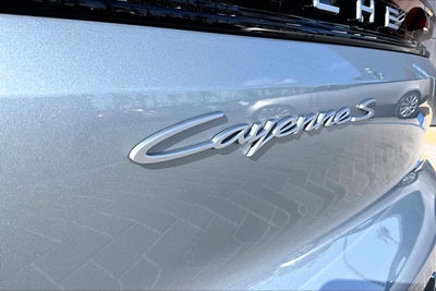 2024 Porsche Cayenne S