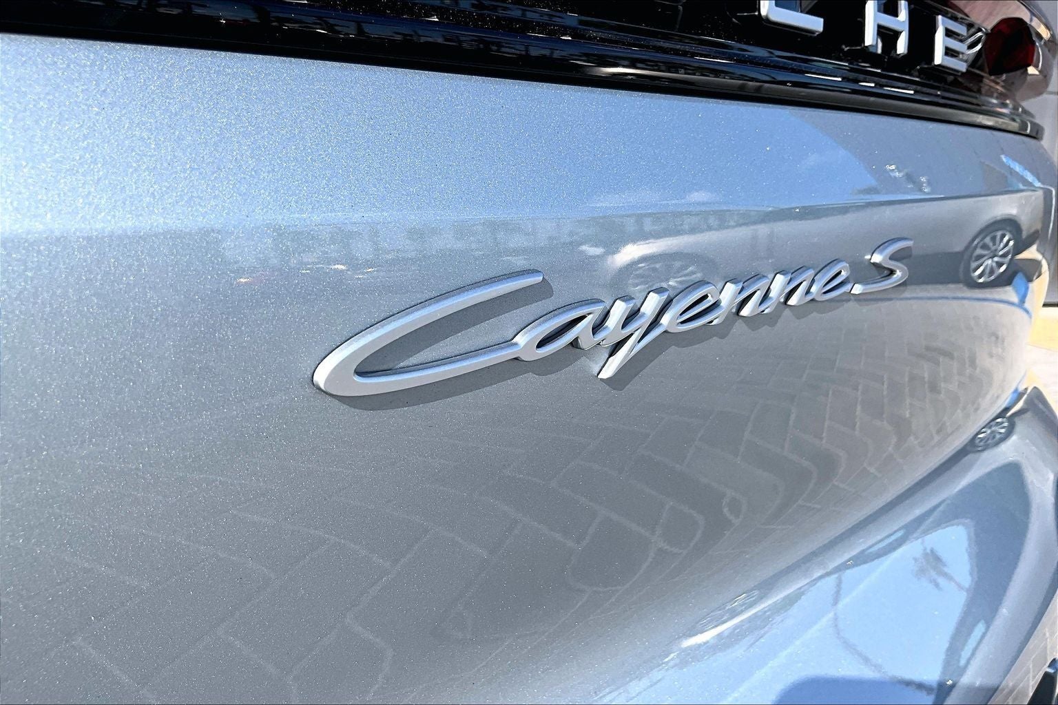 2024 Porsche Cayenne S
