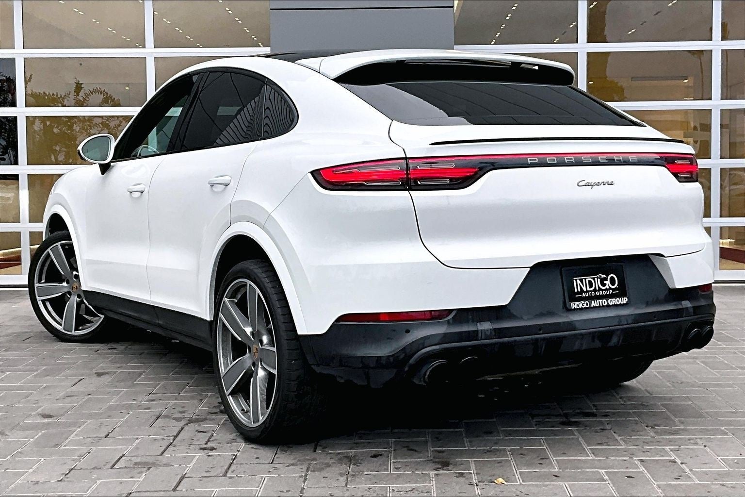 2023 Porsche Cayenne Coupe Platinum Edition