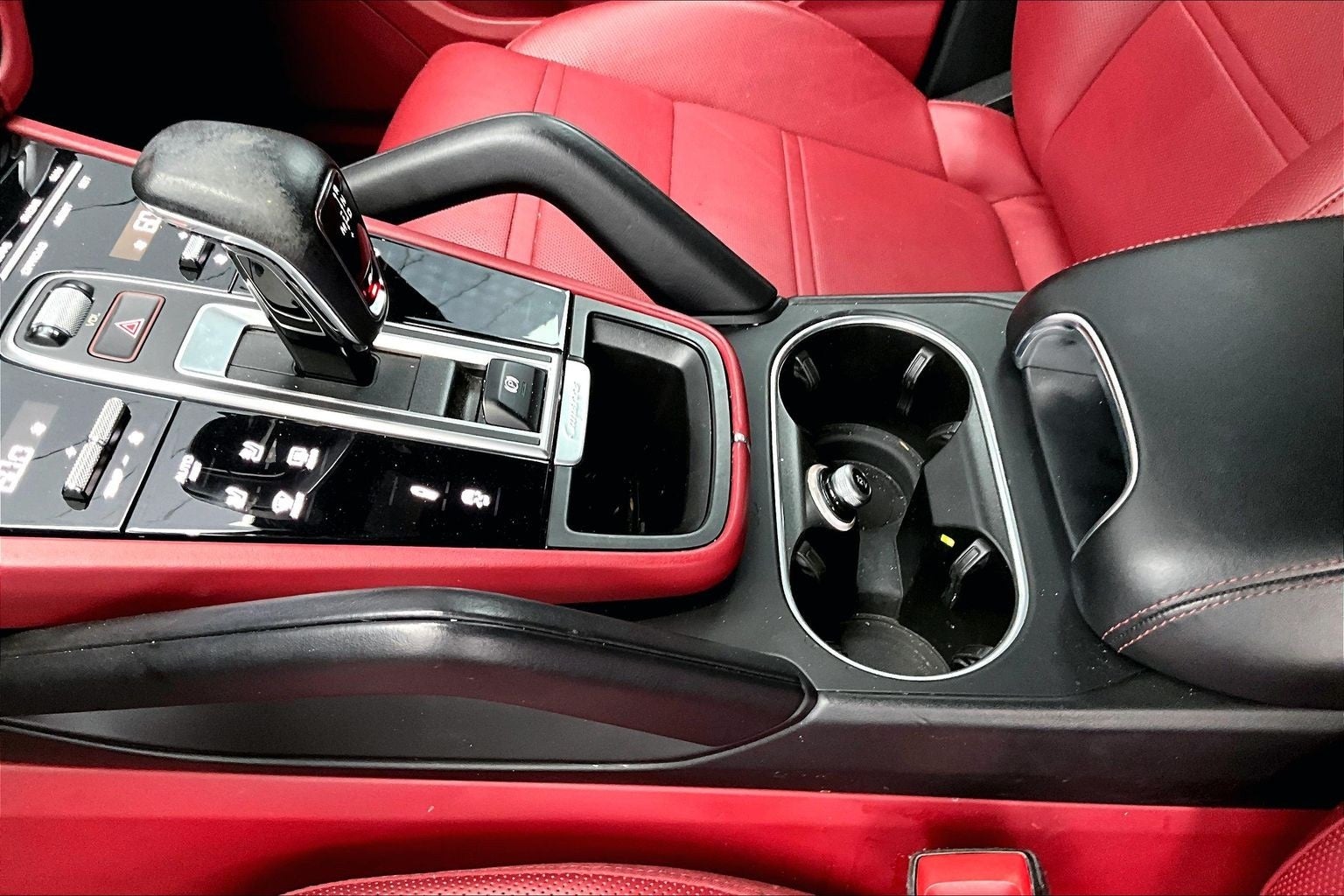 2023 Porsche Cayenne Coupe Platinum Edition