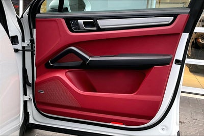 2023 Porsche Cayenne Coupe Platinum Edition