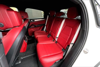 2023 Porsche Cayenne Coupe Platinum Edition