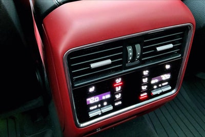 2023 Porsche Cayenne Coupe Platinum Edition