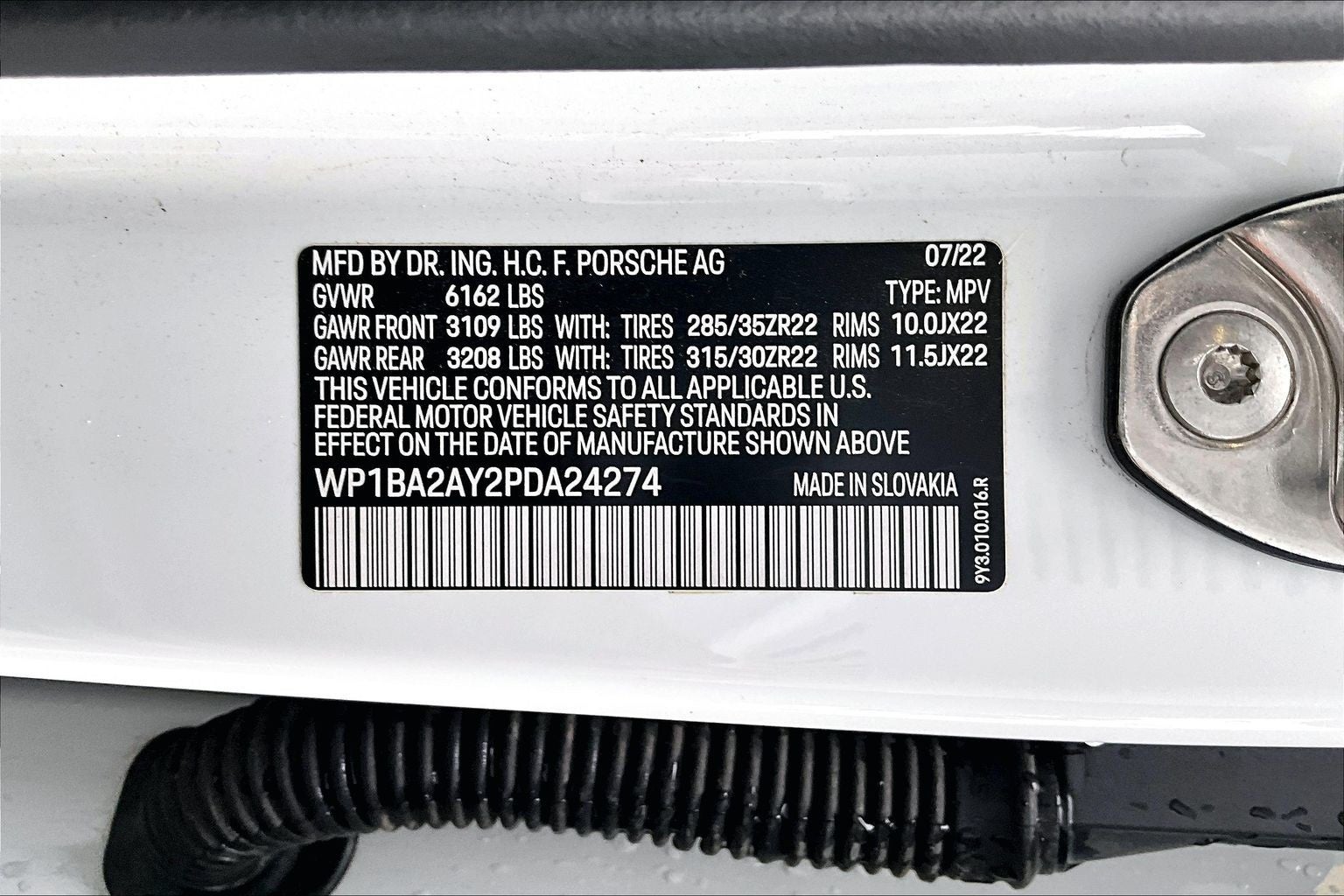 2023 Porsche Cayenne Coupe Platinum Edition