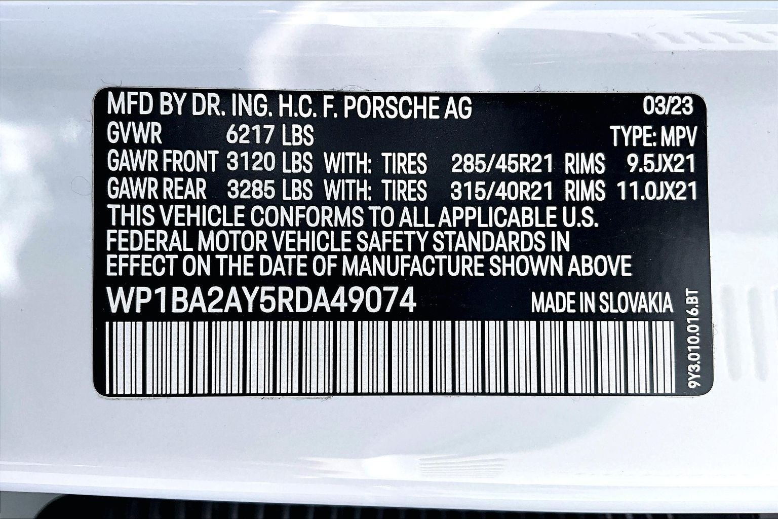 2024 Porsche Cayenne Coupe Base