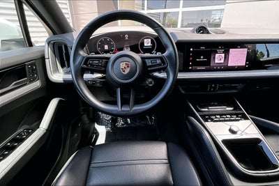 2024 Porsche Cayenne Coupe Base