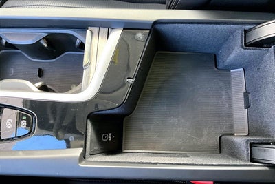 2022 Volvo XC60 Recharge Plug-In Hybrid T8 Inscription