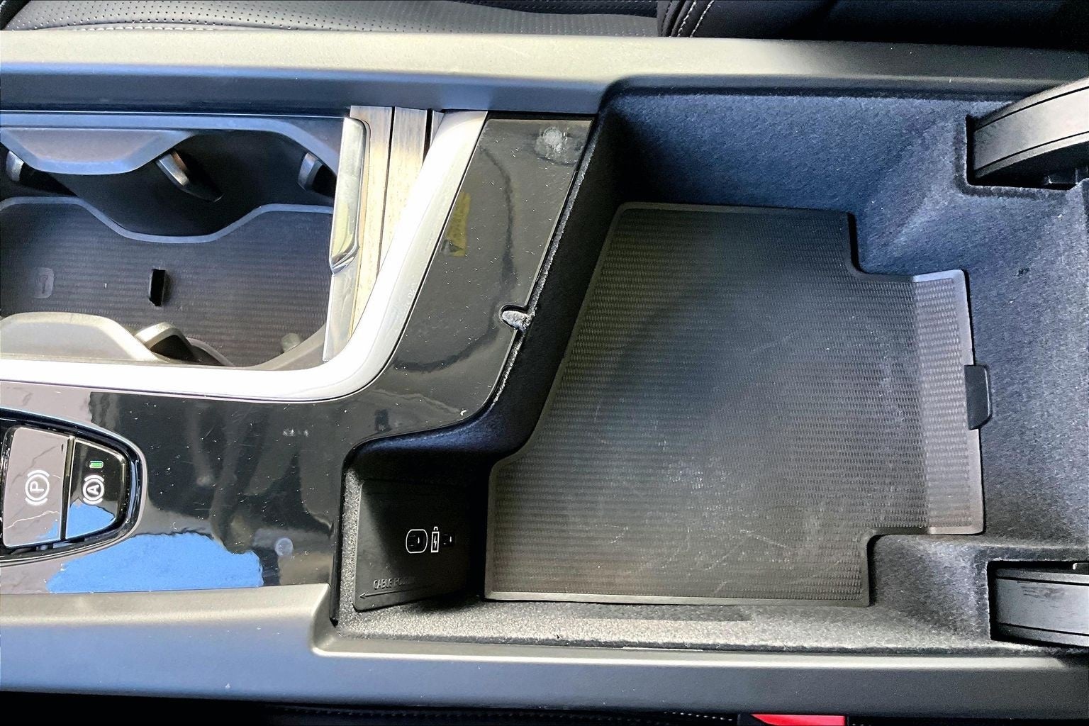 2022 Volvo XC60 Recharge Plug-In Hybrid T8 Inscription