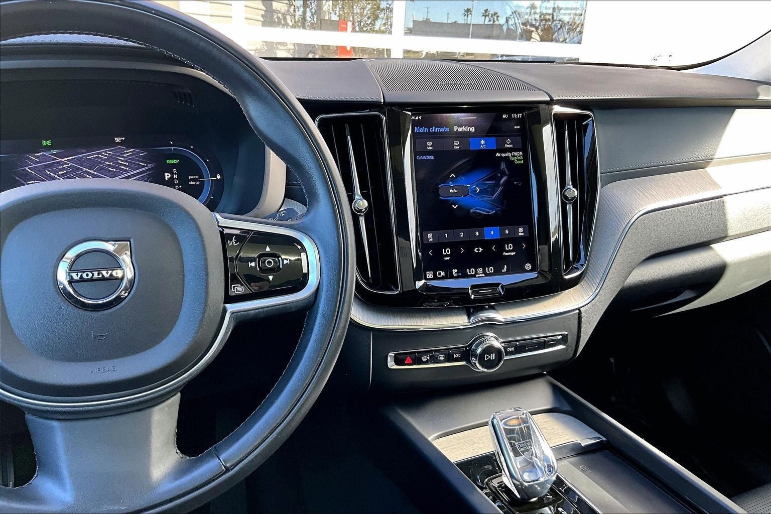 2022 Volvo XC60 Recharge Plug-In Hybrid T8 Inscription