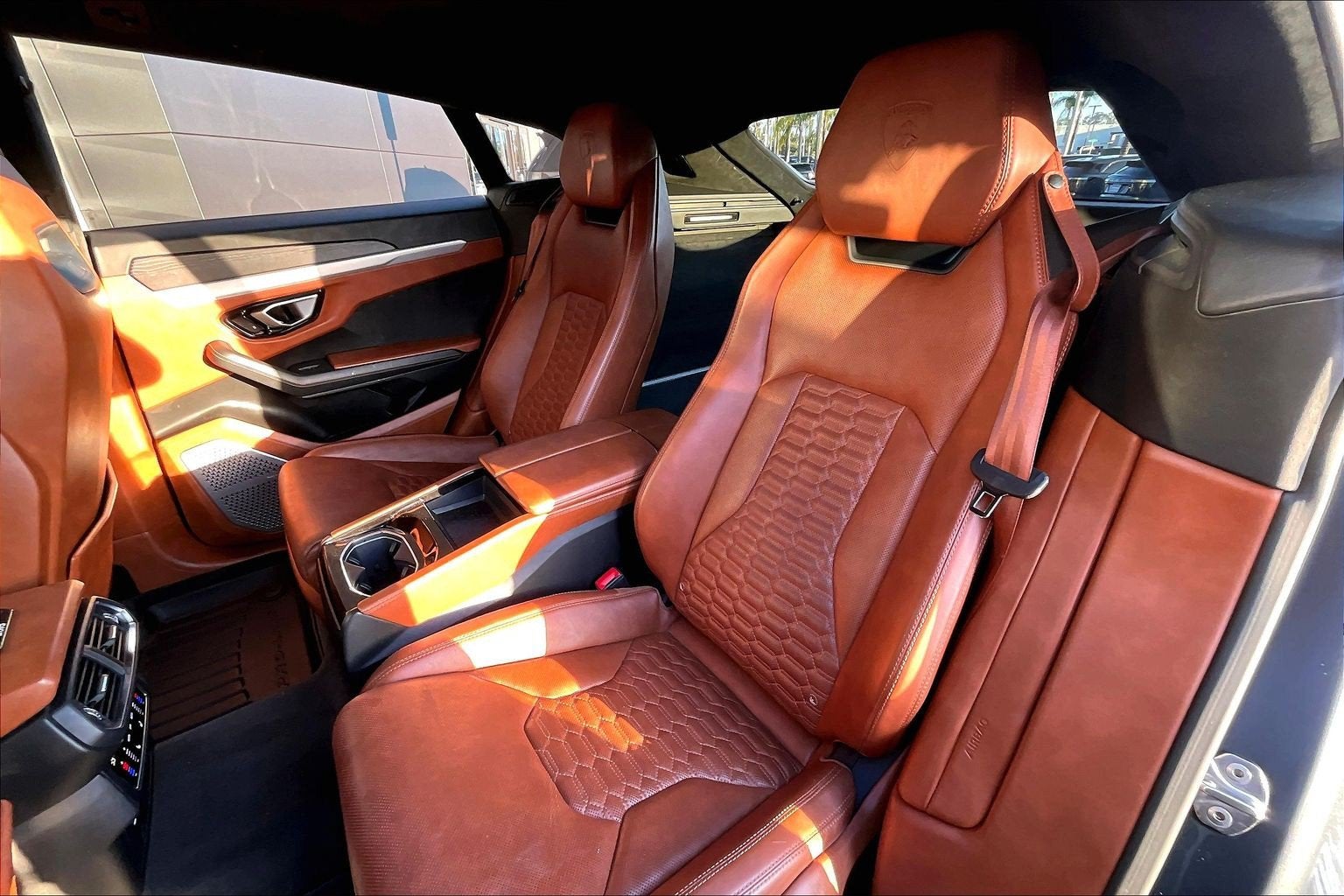 2019 Lamborghini Urus Base