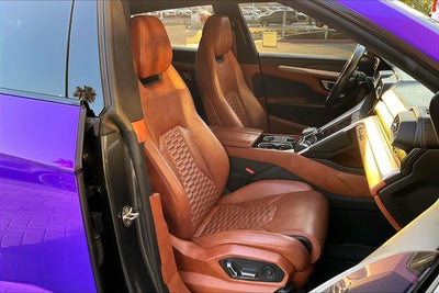 2019 Lamborghini Urus Base