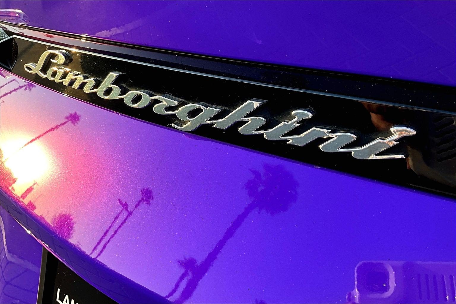 2019 Lamborghini Urus Base