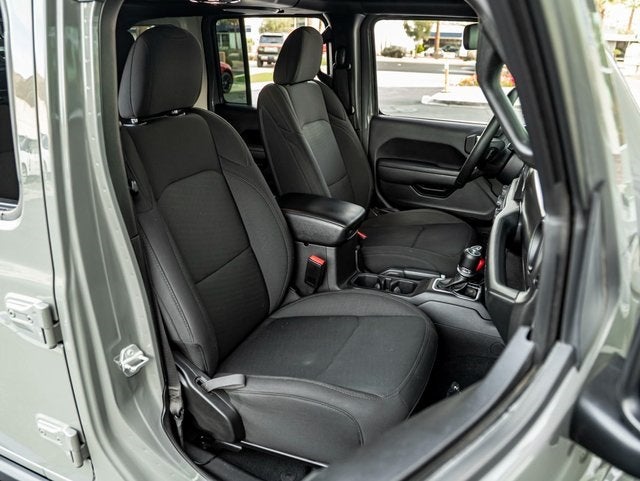 2022 Jeep Wrangler Unlimited Willys