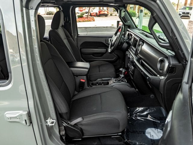 2022 Jeep Wrangler Unlimited Willys